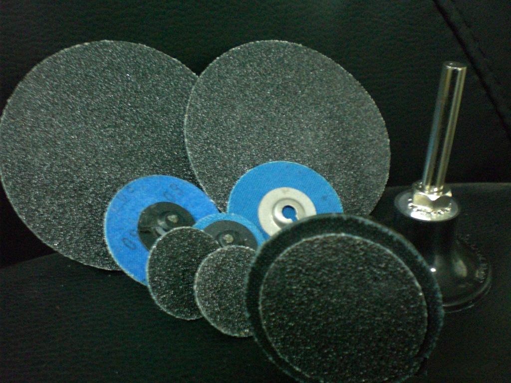 Roloc SiC sanding disc