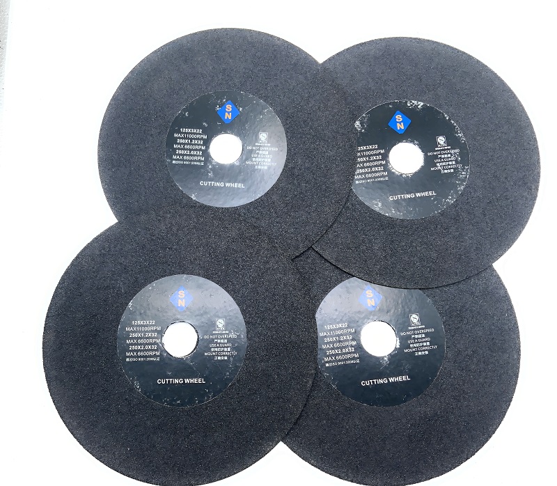 Precision Cutting Disc for Metal and Stainless Steel – Compatible with Angle Grinders